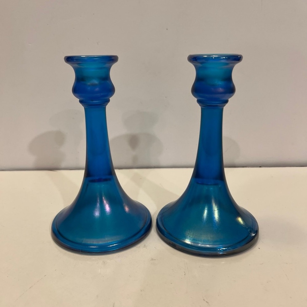 Central glass 2 blue candle holders